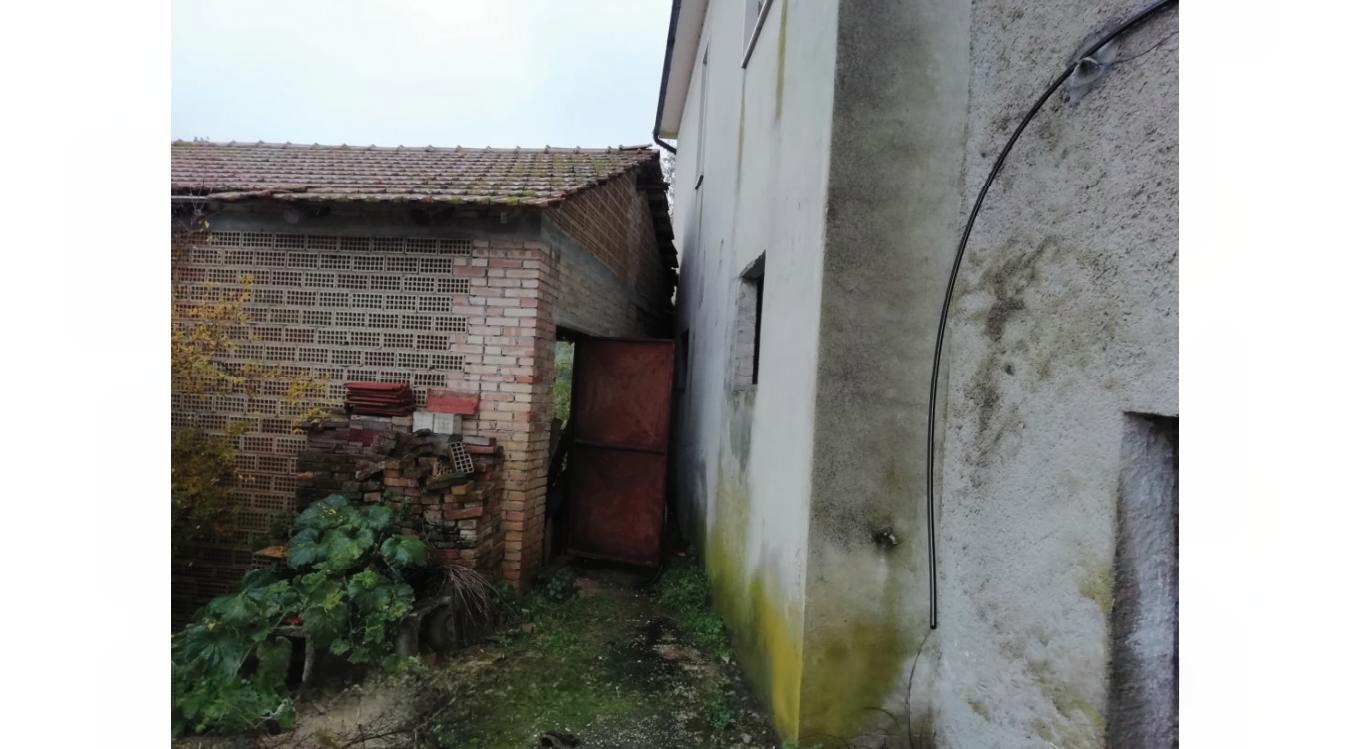 immobile fabbricato all'asta in Contrada Feudo 18 - 66011 Bucchianico (CH) - 3
