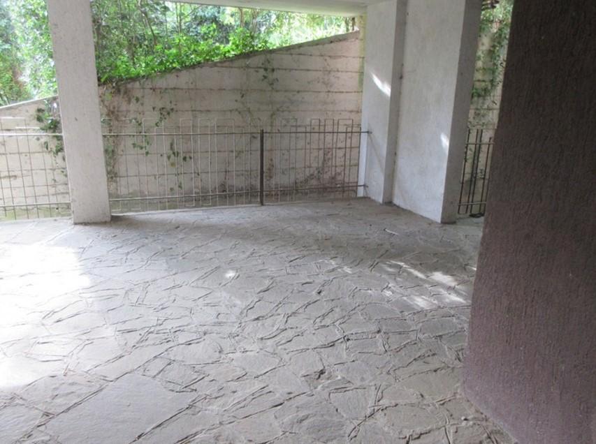 immobile POSTO AUTO COPERTO ALL'ASTA IN VIA ANTONIO LABRANCA, ROMA (RM) - 2