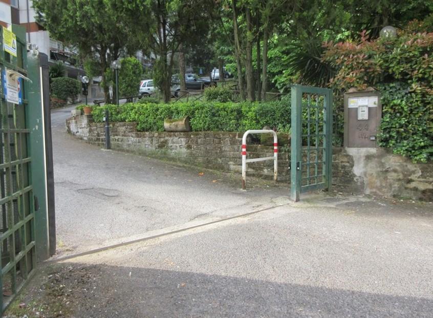 immobile POSTO AUTO COPERTO ALL'ASTA IN VIA ANTONIO LABRANCA, ROMA (RM) - 4