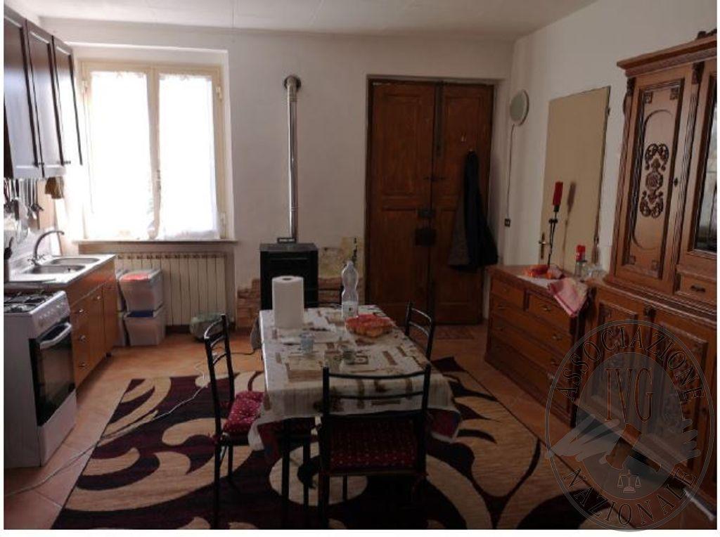 immobile appartamento all'asta in VIA LAGO DI FIASTRA N 61/A - 06034 Foligno (PG) - 1