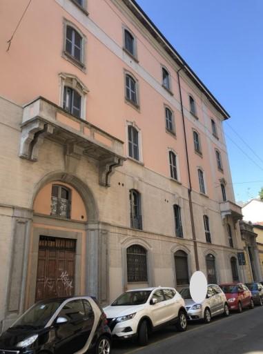 immobile SEI CANTINE ALL'ASTA IN VIA BRAMANTE, MILANO (MI) - 2