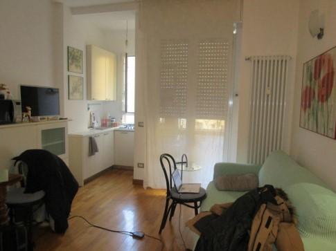 immobile BILOCALE ALL'ASTA CON BALCONE IN VIA PISANELLO, MILANO (MI) - 1