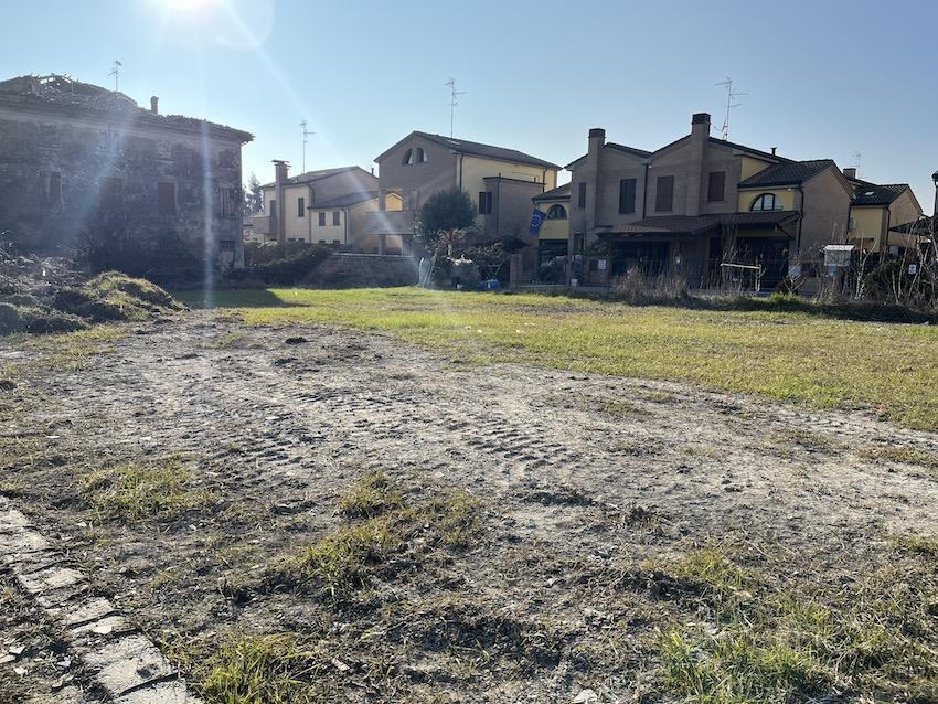 immobile terreno all'asta in VIA SIBILLA ALERAMO - 41038 San Felice sul Panaro (MO) - 4