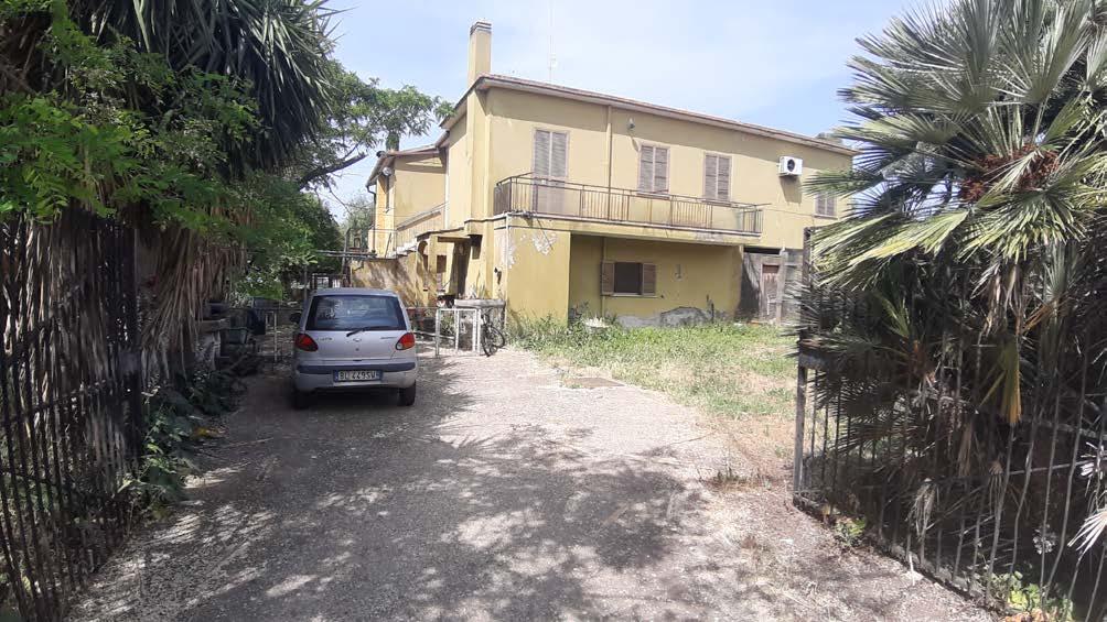 immobile rustico all'asta in VIA REGGELLO 1 - VIA SCANDICCI 3 - 00052 Cerveteri (RM) - 2