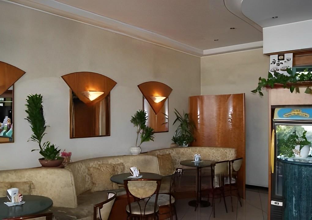 immobile BAR ALL'ASTA IN VIA FLAMINIA, RIMINI (RN) - 1