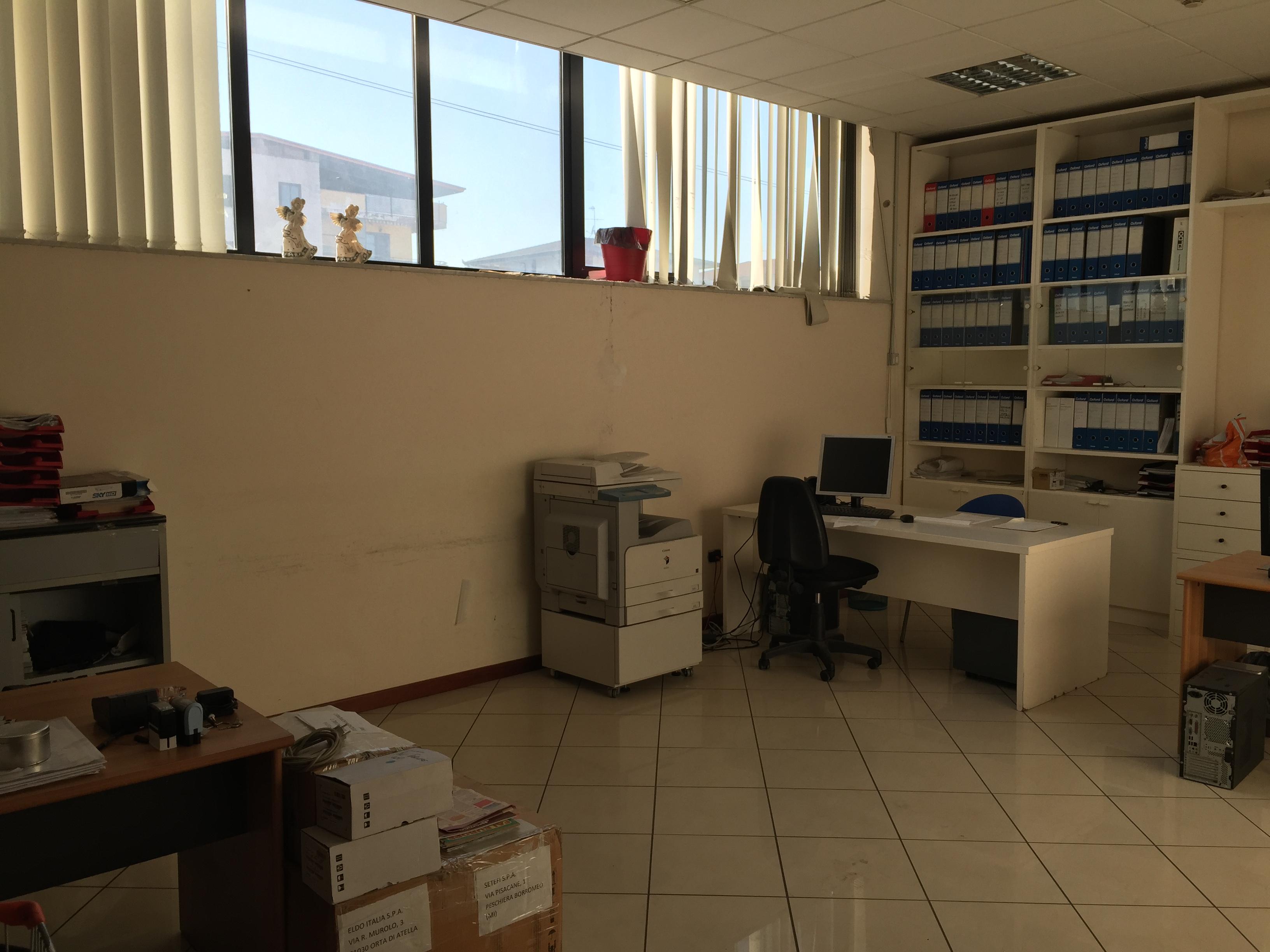 immobile attivita commerciale all'asta in Via Roberto Murolo, 3 - 81030 Orta di Atella (CE) - 3