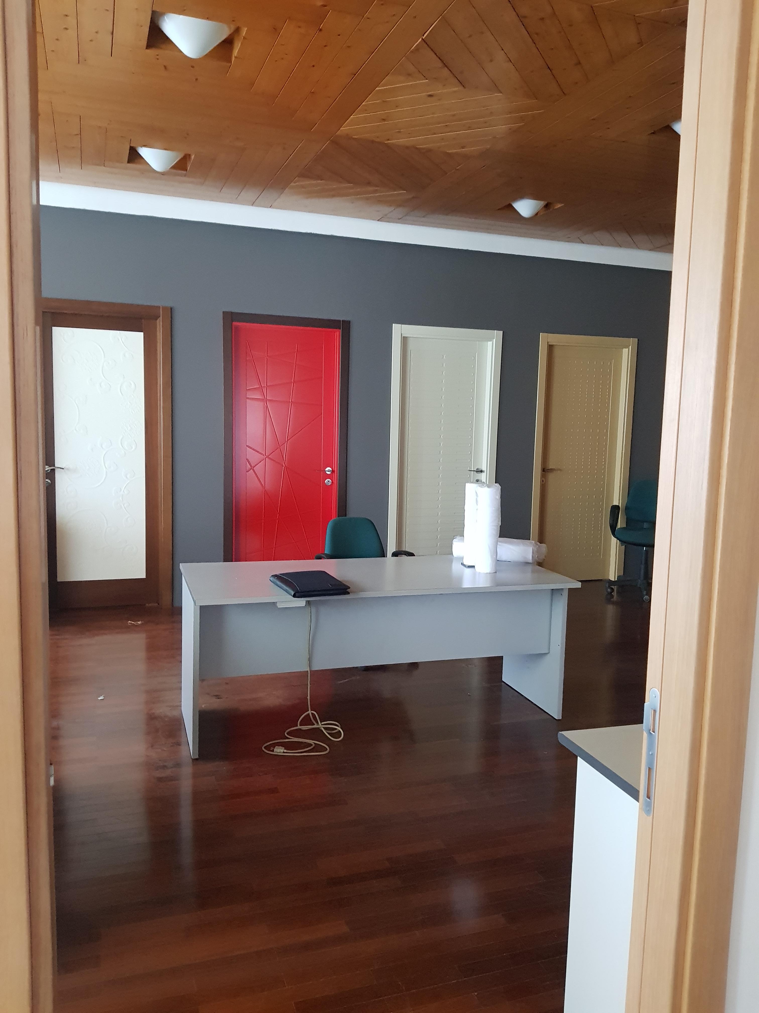 immobile ufficio all'asta in Via Nazario Sauro 58/H - 62019 Recanati (MC) - 3