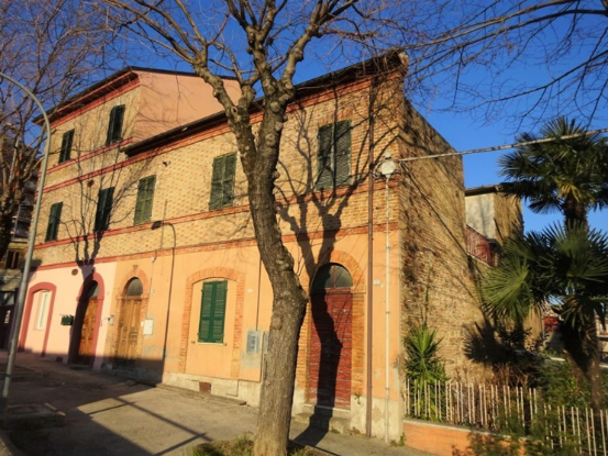 immobile appartamento all'asta in traversa delle cartiere, n 31 - 62029 Tolentino (MC) - 1