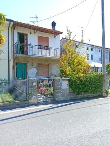 immobile appartamento all'asta in Borgo Papa Giovanni XXIII, 377-379 - 45024 Fiesso Umbertiano (RO) - 2