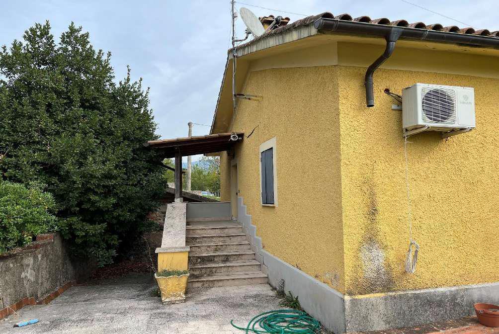immobile appartamento all'asta in Via Galantina snc - 02040 Poggio Catino (RI) - 4
