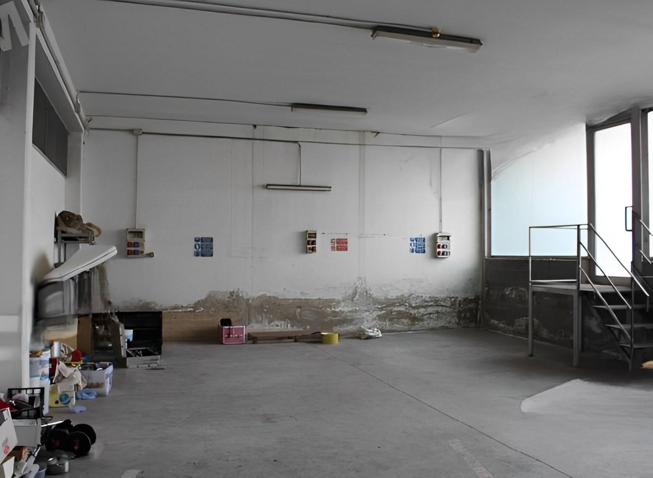 immobile MAGAZZINI ED UFFICI ALL'ASTA IN VIA MARECCHIESE, RIMINI (RN) - 4