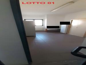 immobile attivita commerciale all'asta in Via Enrico Fermi, 8 - 35040 Villa Estense (PD) - 2