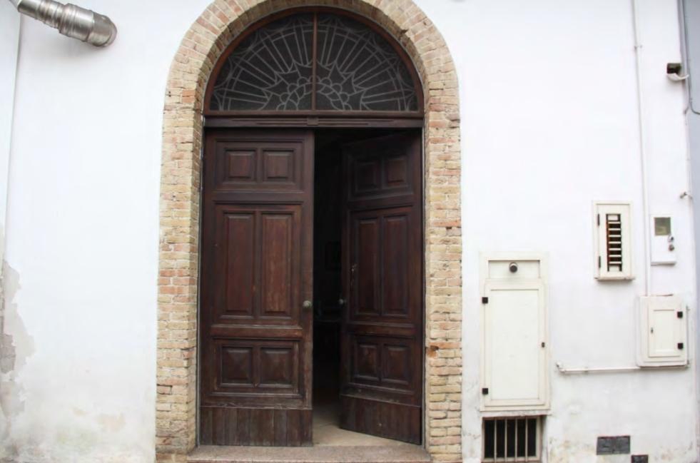 immobile appartamento all'asta in via Di Giulio , 101 - 75010 Pisticci (MT) - 1