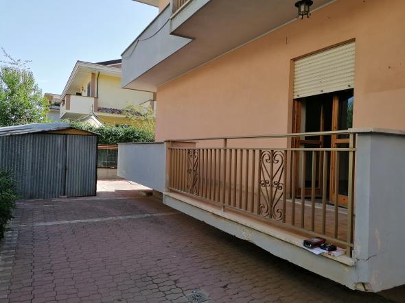 immobile appartamento all'asta in Via Carlo Porta, 23 - 04011 Aprilia (LT) - 2
