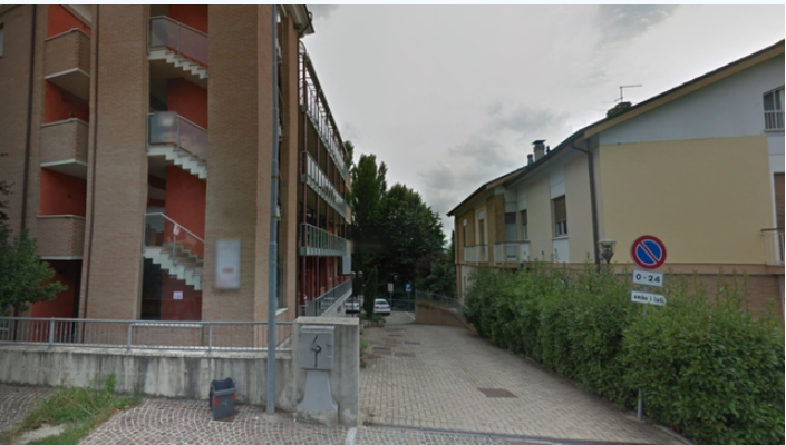 immobile posto auto all'asta in viale guido da montefeltro, n 35 - 61029 Urbino (PU) - 1