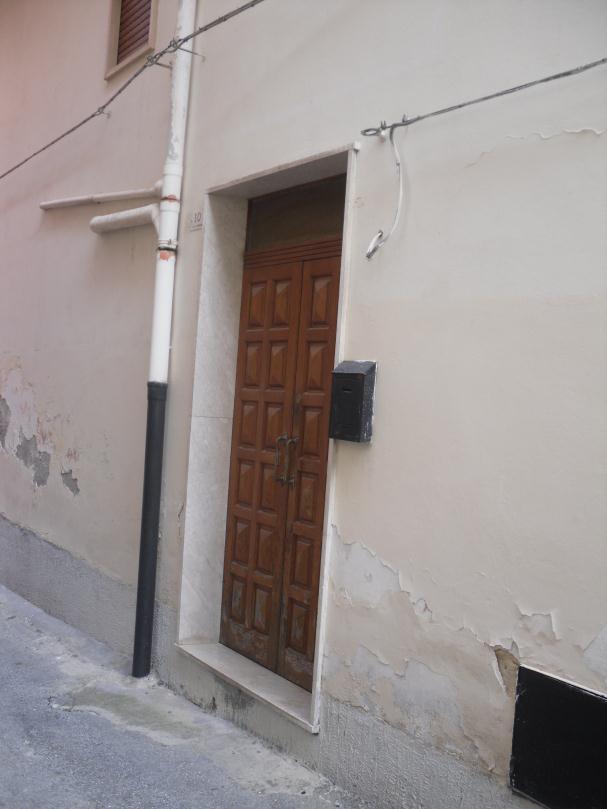 immobile appartamento all'asta in Via Antonello da Messina n 10 p T-1-2 - 96010 Sortino (SR) - 1