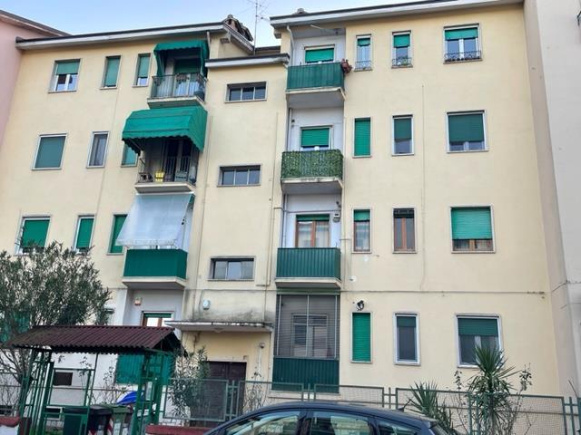 immobile appartamento all'asta in Via Luigi Settembrini - 82100 Benevento (BN) - 1