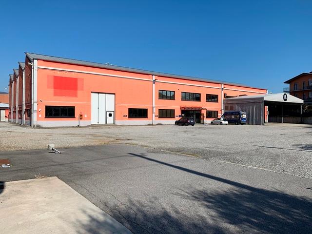 immobile capannone all'asta in Via Campi Maggiori 27 - 21051 Arcisate (VA) - 4