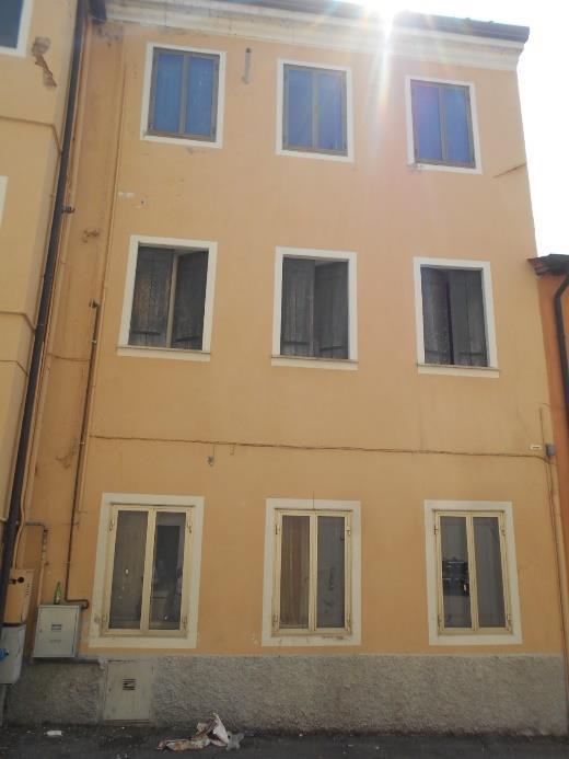 immobile appartamento all'asta in Via del Macello 3 - 36045 Lonigo (VI) - 3