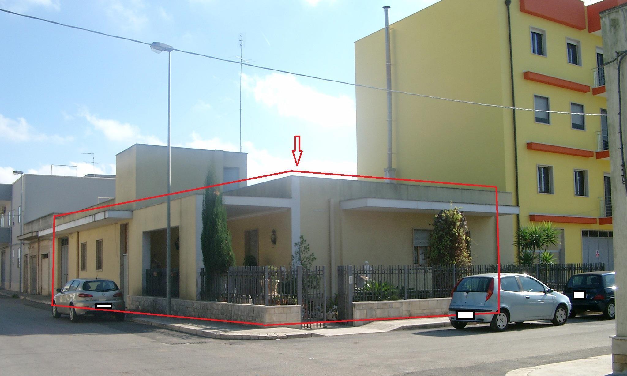 immobile appartamento all'asta in Via Adriano 6 - 72023 Mesagne (BR) - 1