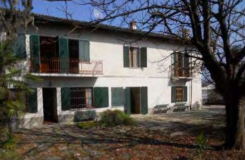 immobile appartamento all'asta in Strada Coste, 16 Castagneto Po (TO) - 1