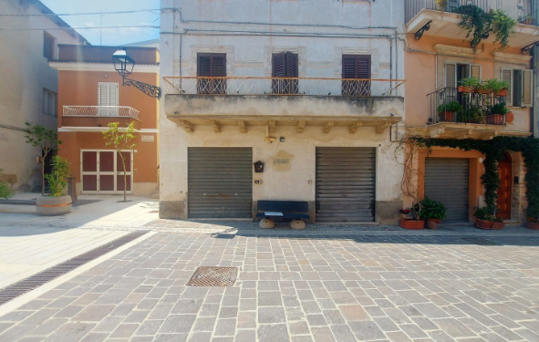 immobile negozio all'asta in via vittorio emanuele, n 31-33 - 66010 Canosa Sannita (CH) - 1
