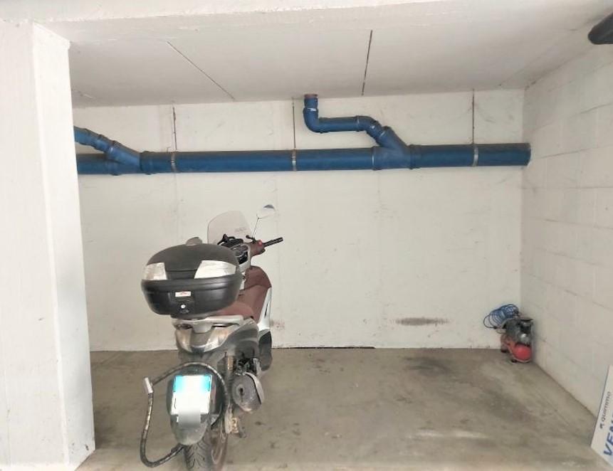 immobile POSTO MOTO ALL'ASTA IN VIA RAFFAELLO LIBERTI, ROMA (RM) - 2
