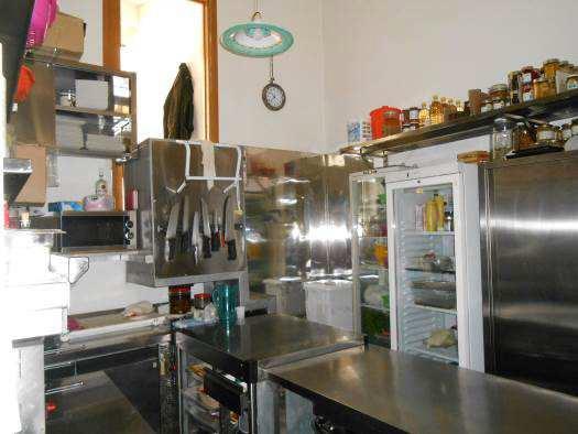 immobile negozio all'asta in VIA M GARGIULO 1 - 80065 Sant'Agnello (NA) - 2