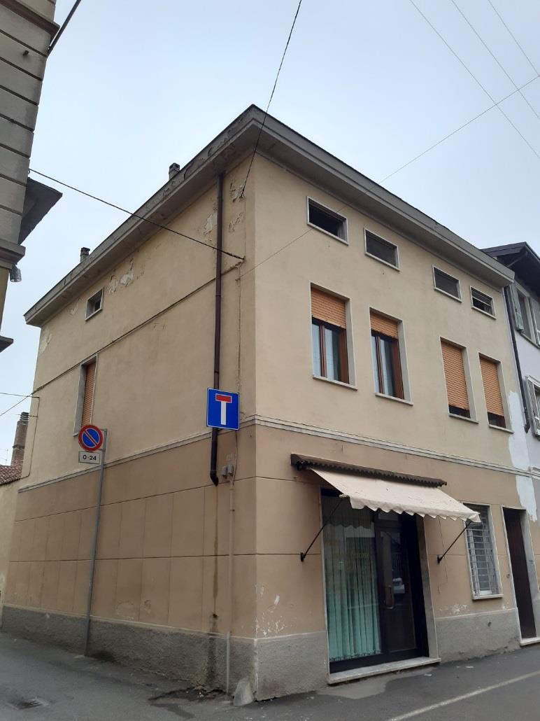 immobile fabbricato all'asta in Via XX Settembre n 23-23A/Vicolo Paoletti 1A - 26015 Soresina (CR) - 1