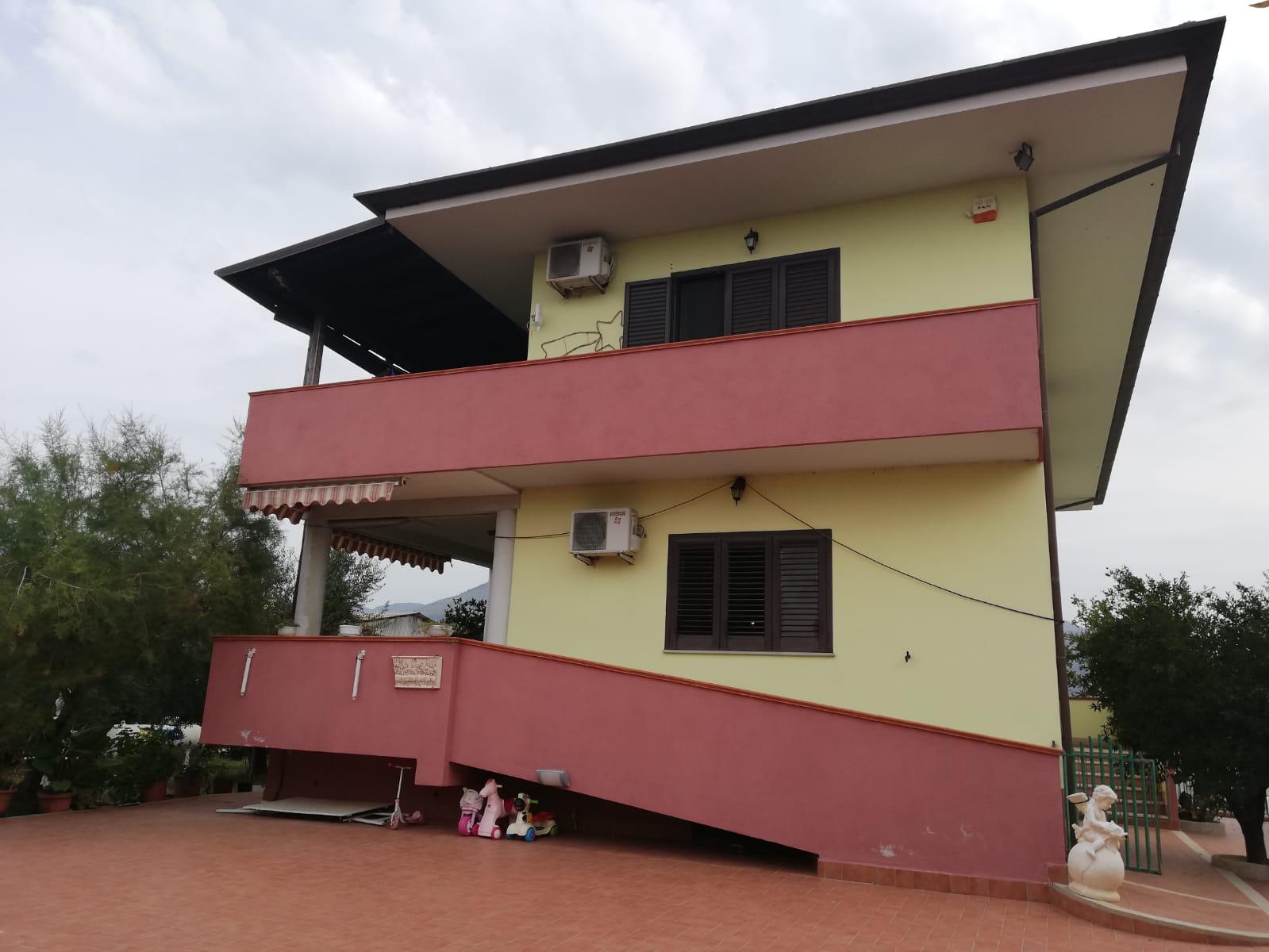 immobile villa all'asta in Via Maina - 04018 Sezze (LT) - 1