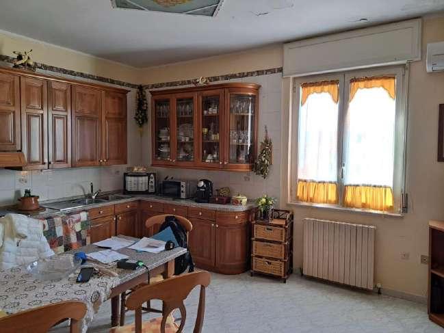 immobile appartamento all'asta in VIA E CARUSO 34 - 80040 Massa di Somma (NA) - 2