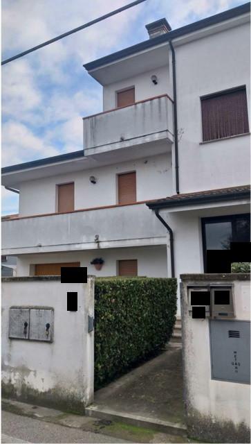 immobile appartamento all'asta in Via Bosco, 172/2 - 45020 Pincara (RO) - 1
