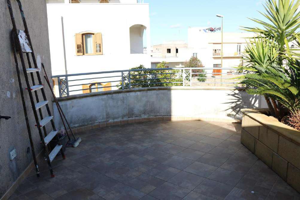 immobile appartamento all'asta in VIA ANTONIO COSTA 35 - 73054 Presicce (LE) - 3
