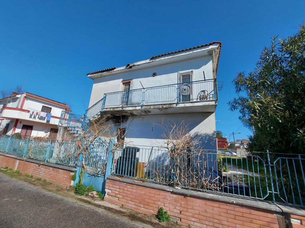 immobile villa all'asta in viale Taddeo Gaddi Parco Ameno - 81030 Castel Volturno (CE) - 5
