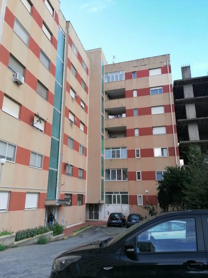 immobile appartamento all'asta in Contrada Pistoia, Viale Isonzo, 222/D - 84103 Catanzaro (CZ) - 2