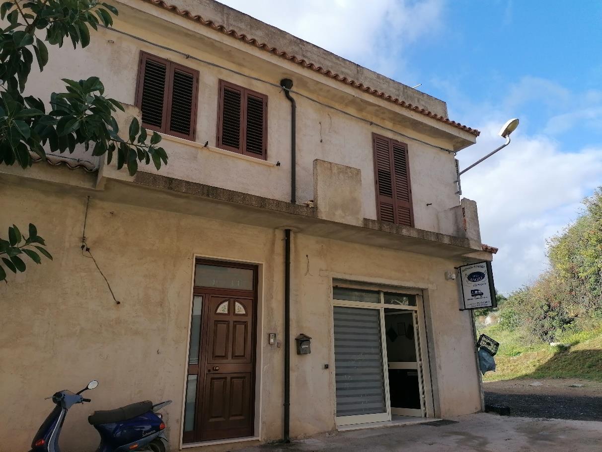 immobile appartamento all'asta in Via dei Garofani n 1, angolo con via da denominare - 96019 Rosolini (SR) - 2