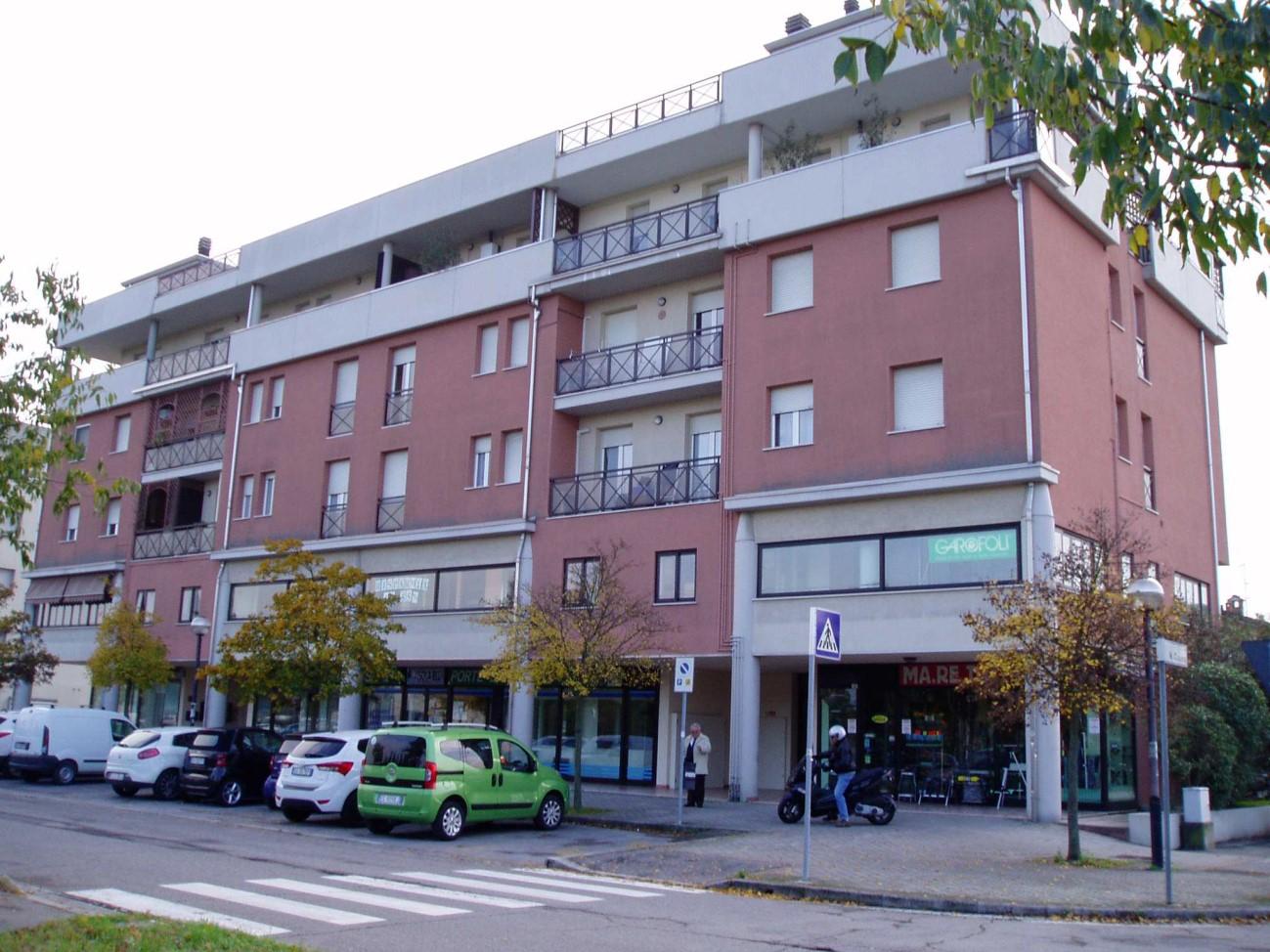 immobile magazzino all'asta in Viale Isaac Newton, 14-26 - 48124 Ravenna (RA) - 1