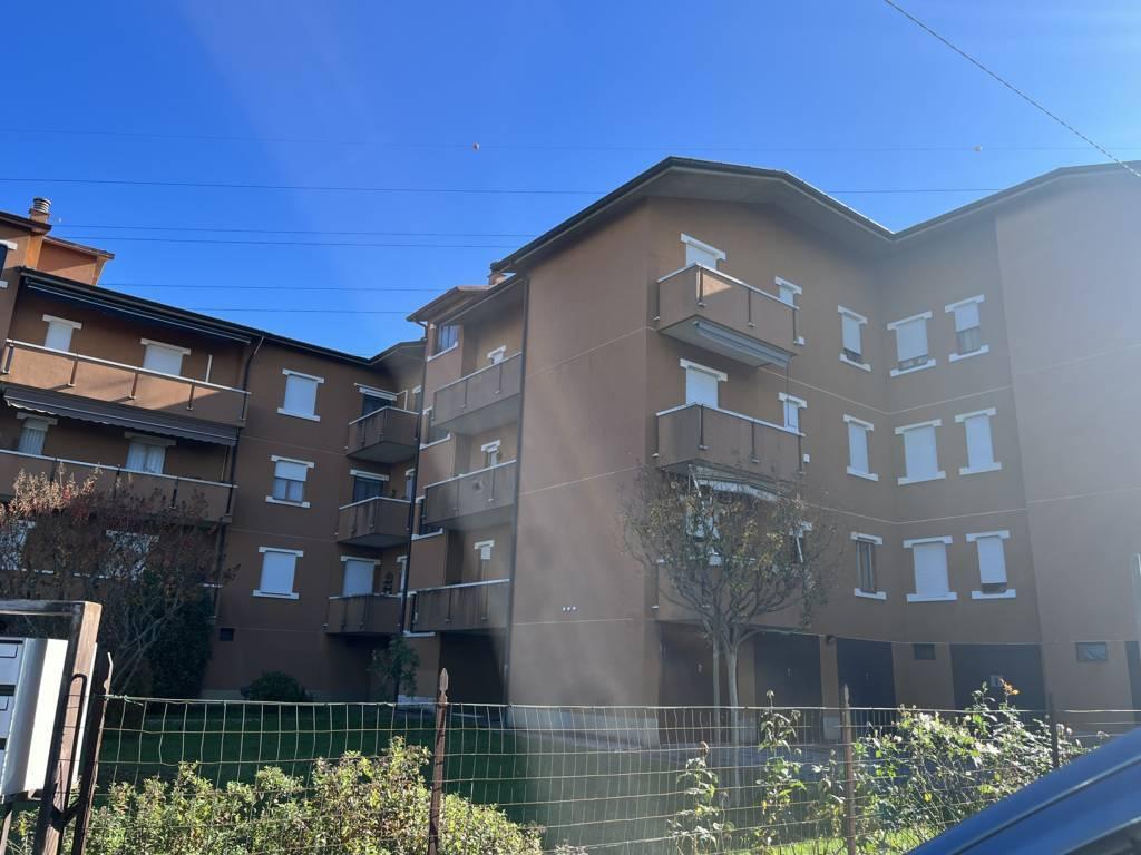 immobile appartamento all'asta in Via Monte Calto Alto n 4 - 24040 Madone (BG) - 4