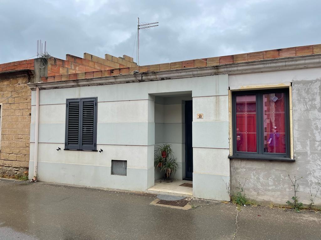 immobile appartamento all'asta in Via L Alagon - 09072 Cabras (OR) - 2