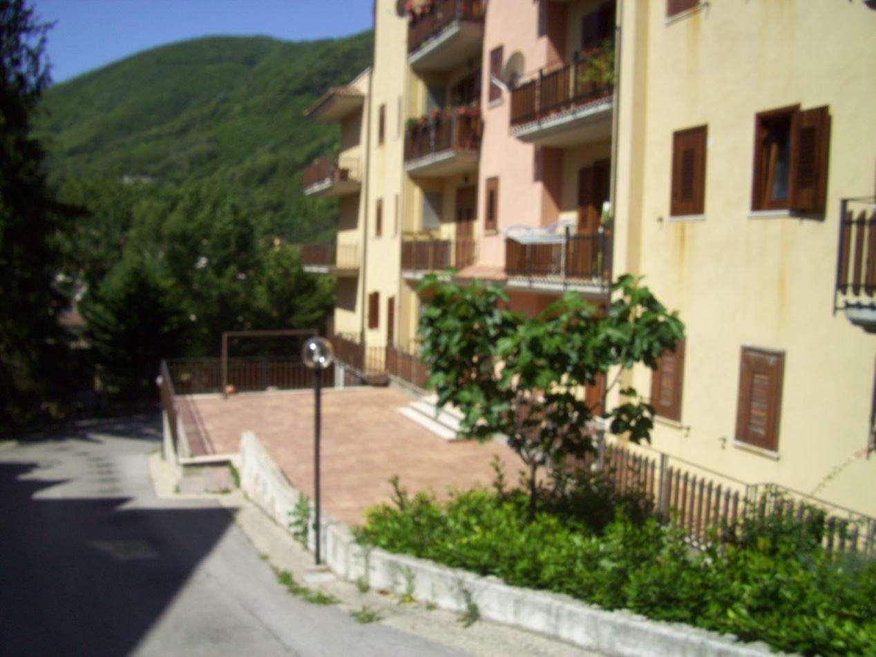 immobile attivita commerciale all'asta in via Nazionale (loc Giardini) - 83024 Monteforte Irpino (AV) - 4