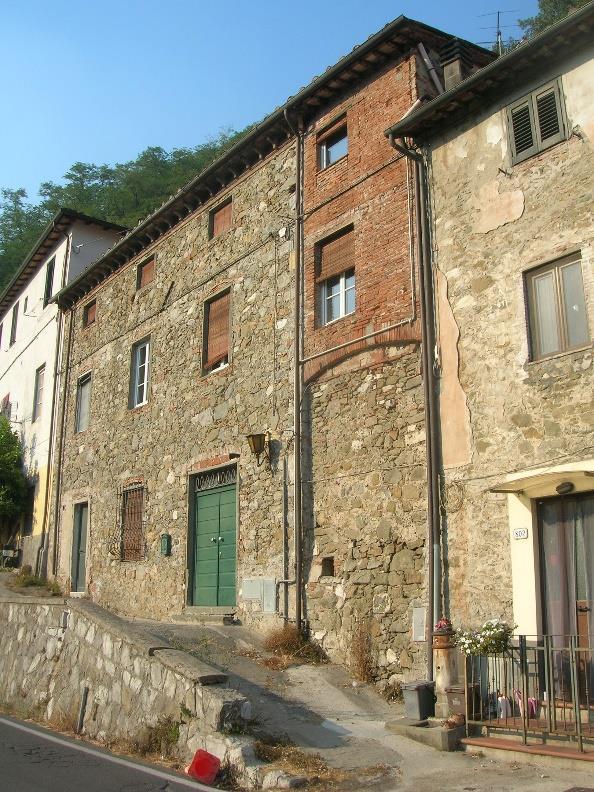 immobile appartamento all'asta in VIA DEL BRENNERO 816 Vinchiana - 55100 Lucca (LU) - 3