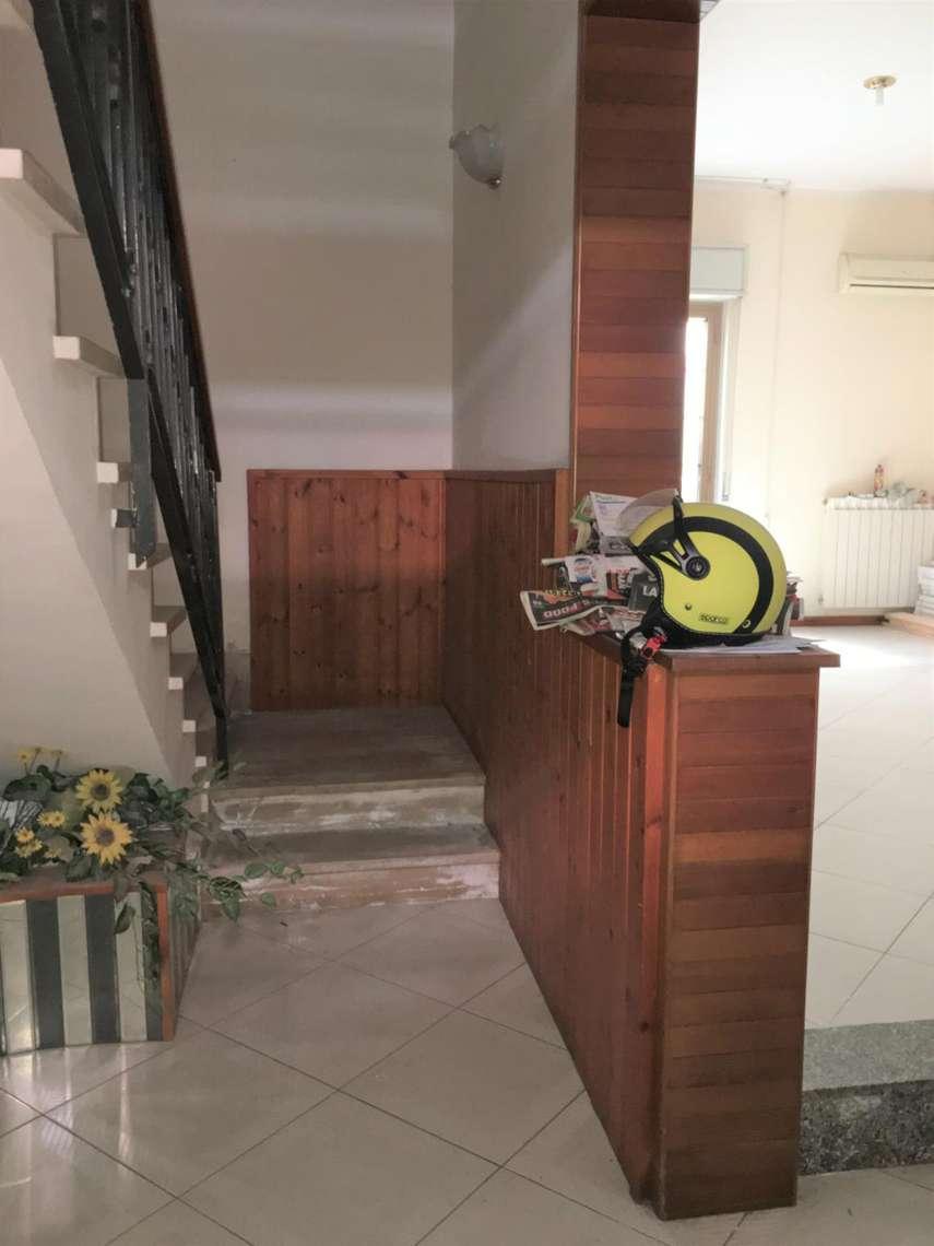 immobile appartamento all'asta in VIA XV TRAVERSA N43 - 95032 Belpasso (CT) - 2