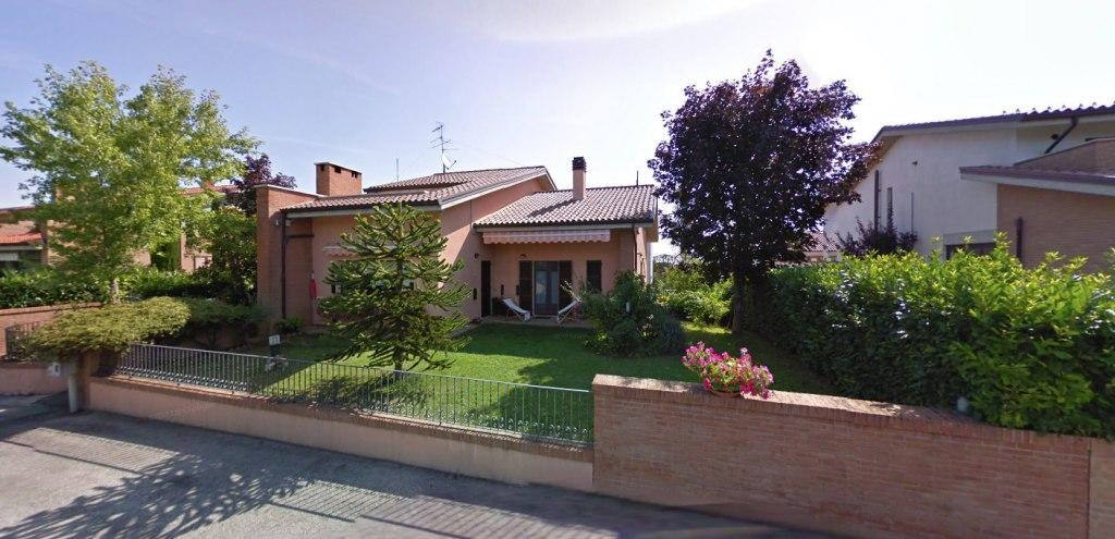immobile villa all'asta in Via Beniamino Gigli 10 Santa Vittoria in Matenano (FM) - 1