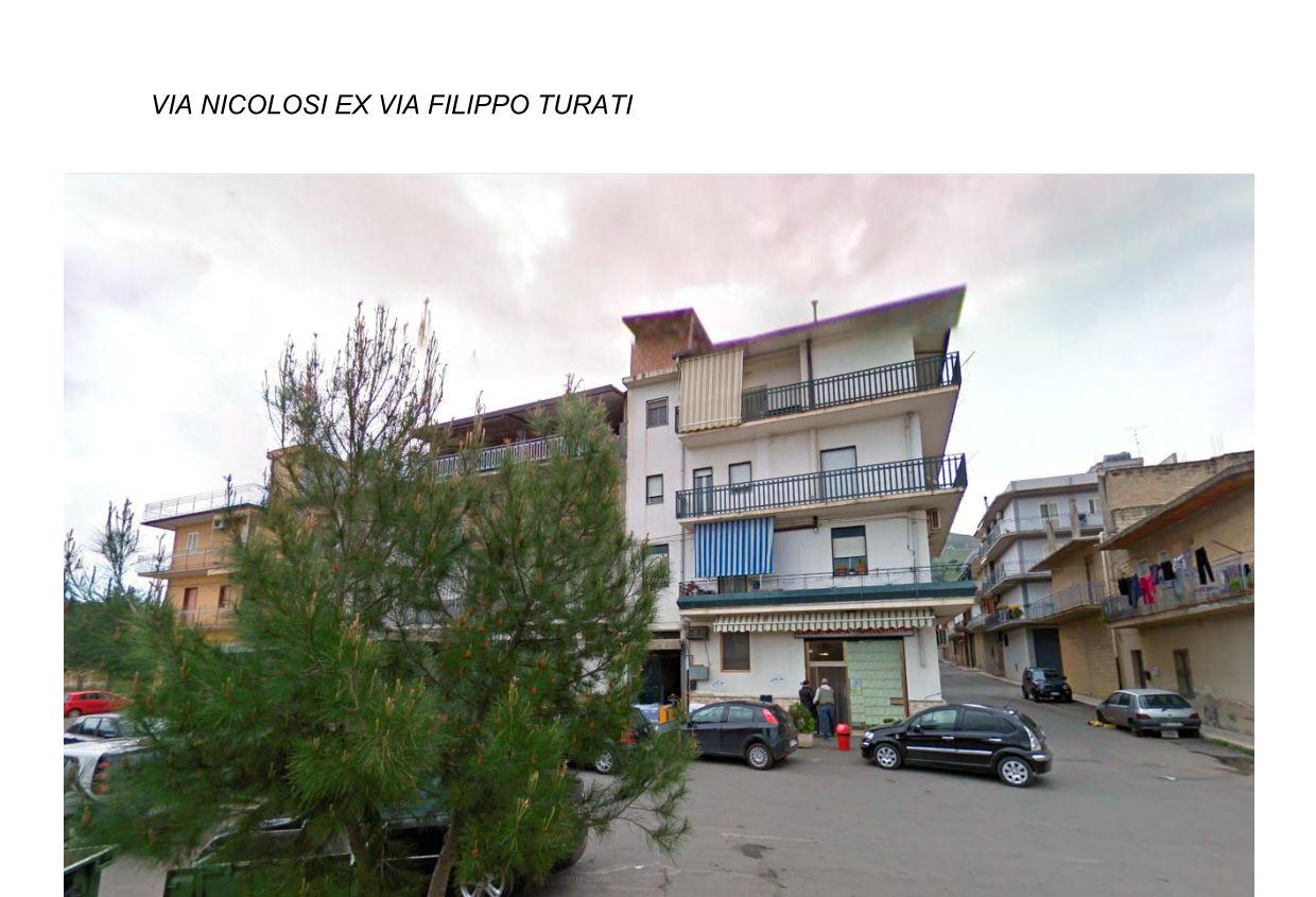 immobile appartamento all'asta in Via Madonna Della Via 172 - 95041 Palagonia (CT) - 4
