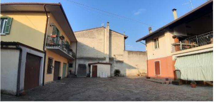 immobile appartamento all'asta in Via Dugalone 18 - 25039 Travagliato (BS) - 1