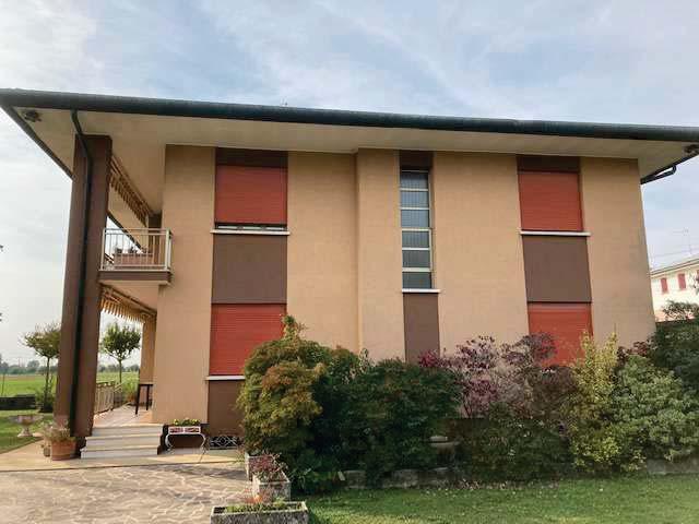 immobile villa all'asta in Via Monte Ortigara n 19 - 31050 Vedelago (TV) - 1