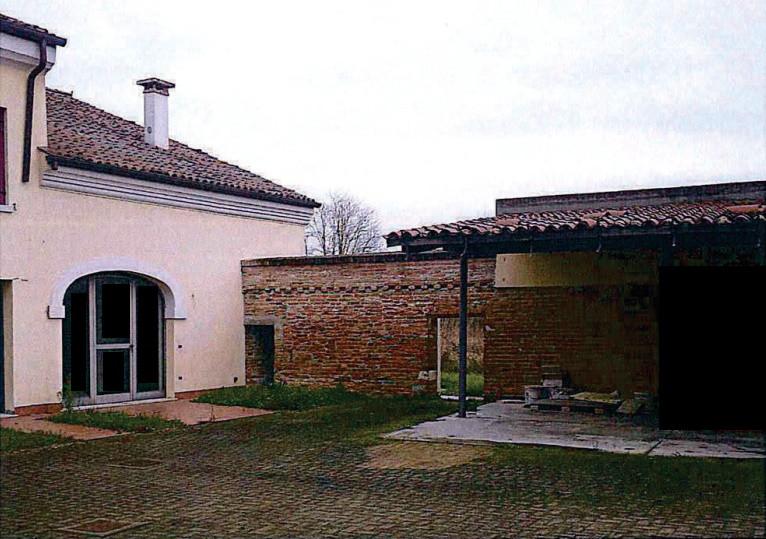 immobile attivita commerciale all'asta in Via Lago Zorzi, snc - 35044 Montagnana (PD) - 1