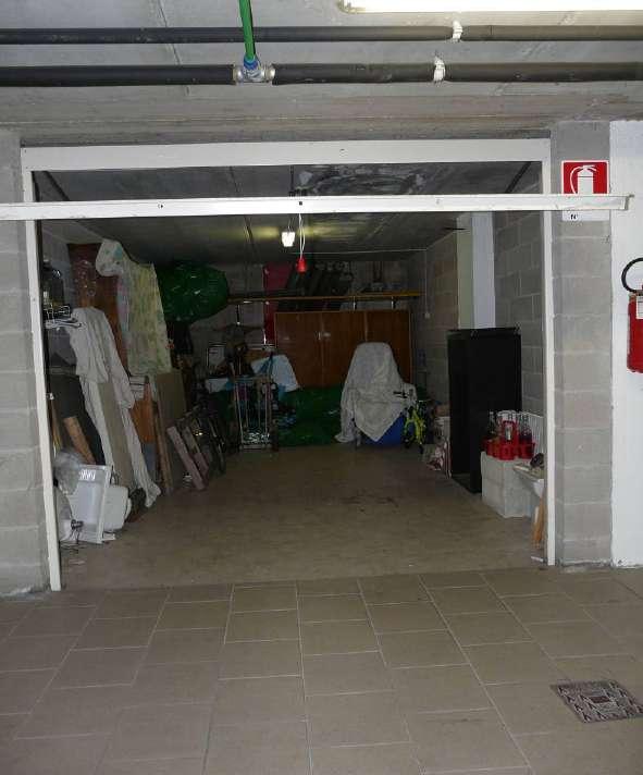 immobile garage all'asta in Via Cristoforo Colombo 10/A - 53034 Colle di Val d'Elsa (SI) - 1