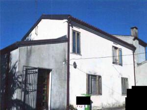 immobile appartamento all'asta in Via Francesco Petrarca, 1590 - 45010 Ceregnano (RO) - 2
