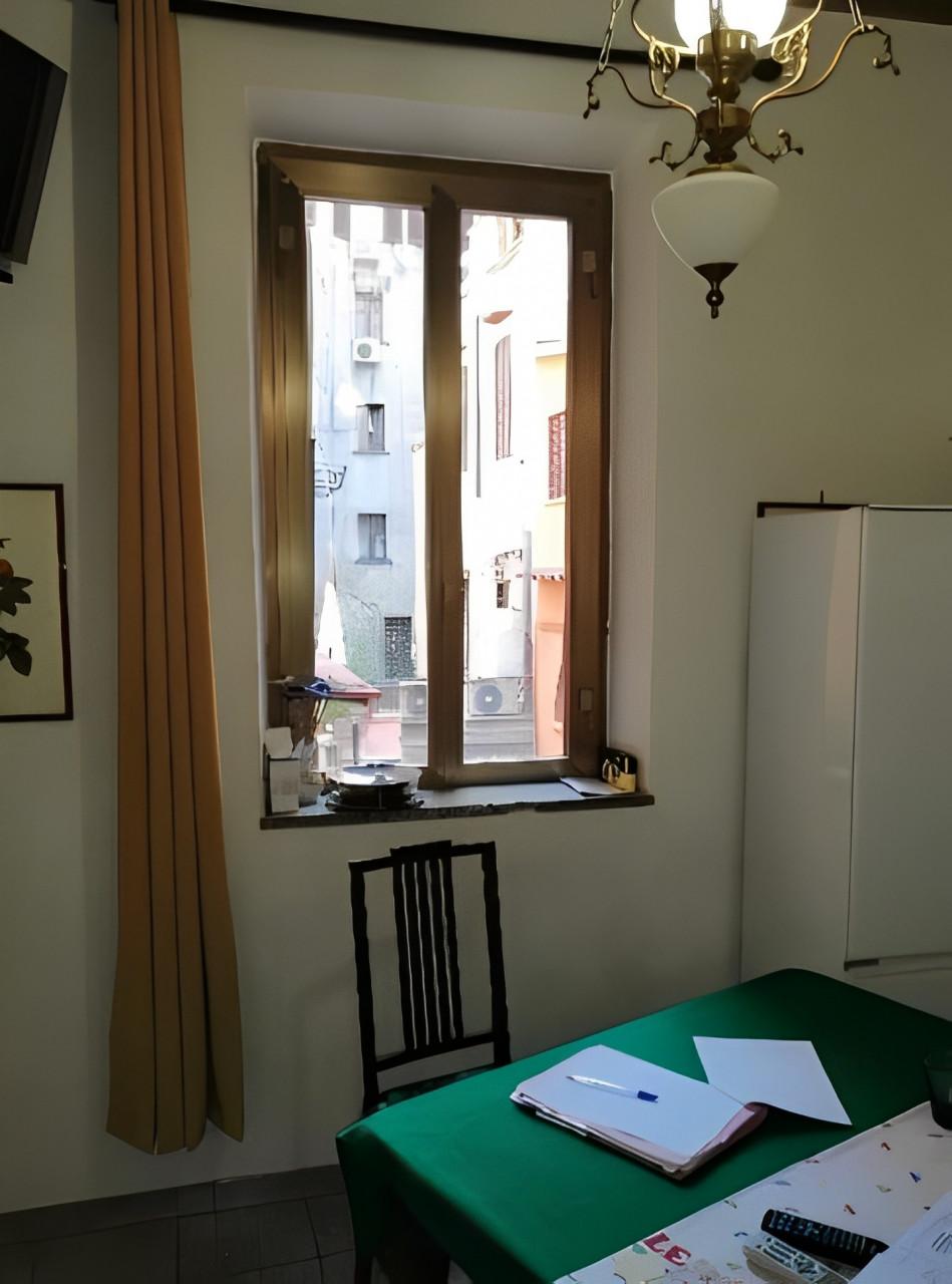 immobile TRILOCALE ALL'ASTA IN VIA URBANA, ROMA (RM) - 3